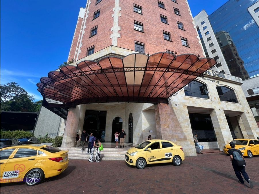 Edificio donde se encuentra DIO Implant Colombia en Medellín